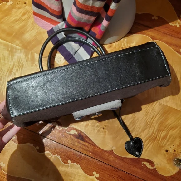 Jeanne Lottie Vintage Suede Lock Shoulder Bag - Picture 9 of 11